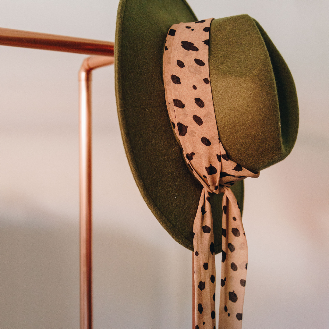 Copper Clothing Rail with Side Rail